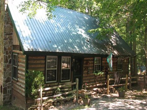Blairsville, ga rentals offers luxury homes, rustic cabins and lakefront homes for your enjoyment. VacationRentals411.com: Blairsville, Georgia: Lake Nottely ...