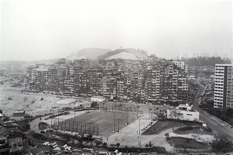 Hong Kongs Kowloon Walled City What Life Was Like Inside The City Of