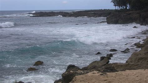 Waimea Beach Sand Oahu Waimea Hawaii Beach Bay Hd Wallpaper Peakpx