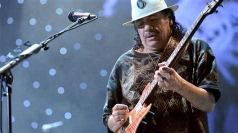Santana Spielt In Berlin Wie Im Rausch Berliner Morgenpost