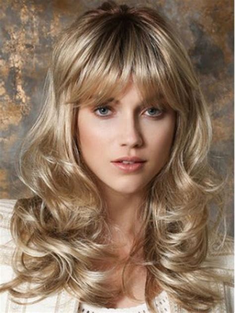 Here we show you some of the hottest long layered haircuts and hairstyles so you can find the right one for your hair type and face shape. Cool hair style with feathered bangs ideas 24 - Fashion Best