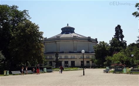 Pillowtop beds feature premium bedding. HD photos of Avenue des Champs Elysees in Paris France - Page 1
