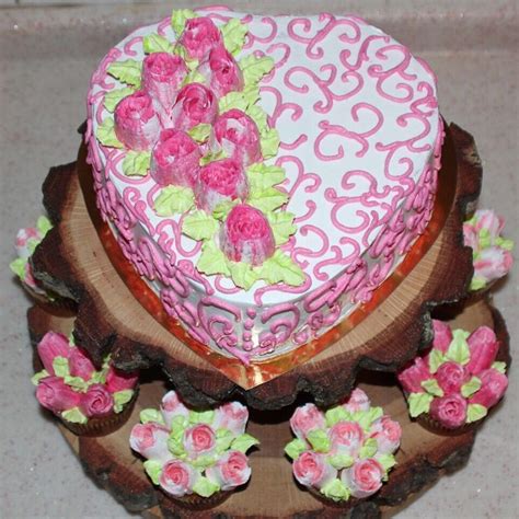Floral Cake Floral Cake Desserts Food Tailgate Desserts Deserts