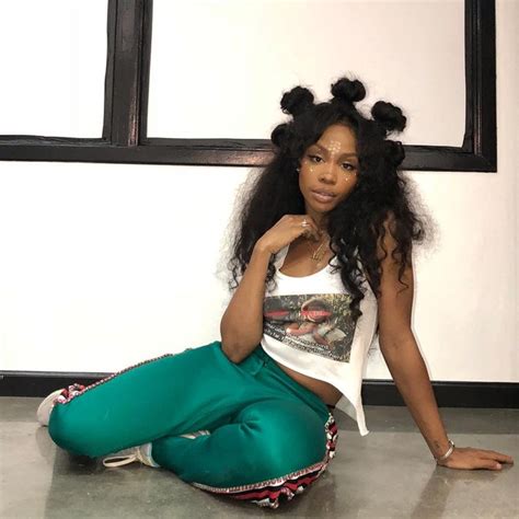 Best black hairstyles magazine from black hair magazine make hairstyles 2015. Grammy 2018: confira o estilo de Zsa - Vogue | Guia de estilo