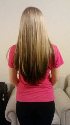 So, before you set a schedule your next appointment with your hairstylist , take inspiration not that i find blonde hair less attractive than brunettes. Top Half Brown Bottom Half Blonde #haircolorauburn | Hair ...