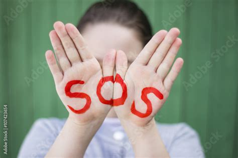 The Inscription On The Hands Of Sos Help Sign Sos Sign Photo Libre