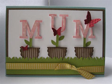If you've got a few buttons and egg cartons you can make this adorable egg carton art! 30+ Beautiful Happy Mother's Day 2014 Card Ideas