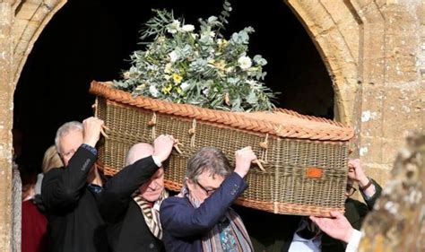 Paddy Ashdown Funeral Mourners Gather To Remember Former Lib Dem