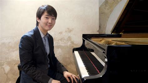 Le Concours Chopin Attire De Plus En Plus De Pianistes Asiatiques