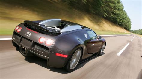 In 2005 The Bugatti Veyron Was The Worlds Fastest Production Car