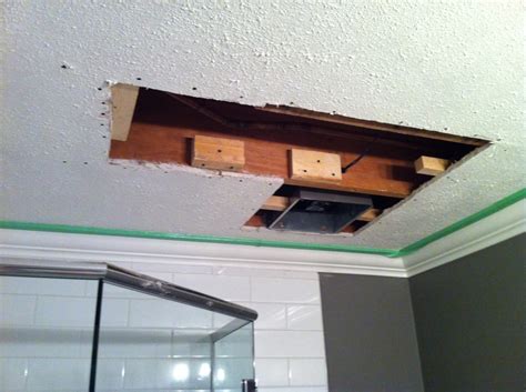 Kind of ceiling repair or drywall repair. Before & After Pictures: Drywallrepairman.com - Drywall ...
