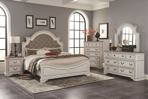Isabella 5 Piece King Bedroom Set At Gardner White