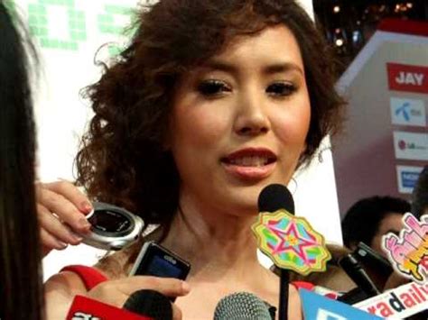 สำหรับคู่รักนักแสดงหนุ่ม เชน ณัฐวัฒน์ และนักแสดงสาว แพร พิไลรัมภา หรือ แพร พรรัมภา ที่หนุ่มเชนทำ. แพร พรรัมภา ยังให้โอกาส อู๋ - YouTube
