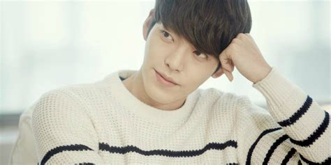 The hottest wedding in korean showbiz #kdramafans in today's video, let's. Who is Kim Woo-bin's Girlfriend? Here is a List of His ...