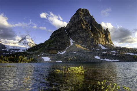 Sunburst Sunburst Mountain And Mt Assiniboine From The Sho Flickr
