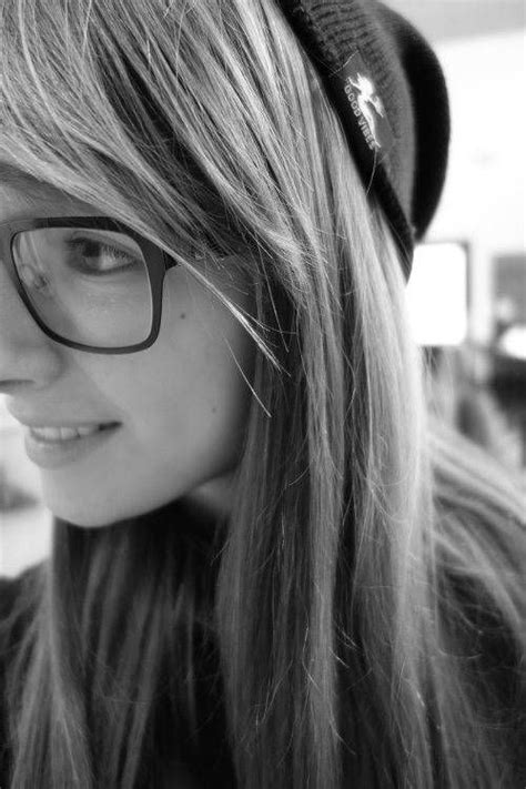 Beanie Glasses Beauty Face Girls With Glasses