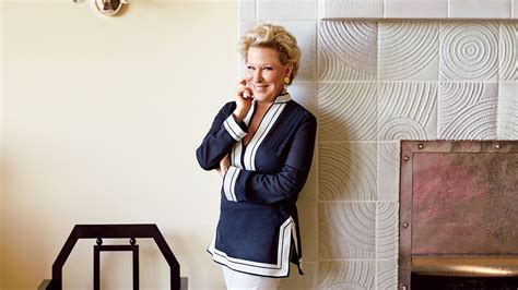 September 10, 2019 home of the week: Tour Bette Midler's Home and Garden in Manhattan ...