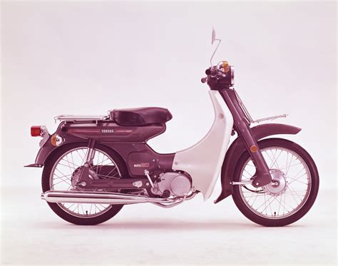 List of production and discontinued honda models with full specs and photo galleries. Yamaha V50 | Classic Motorbikes