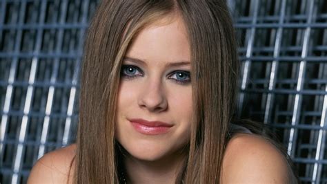 X Avril Lavigne Face Smile X Resolution Wallpaper HD Celebrities K