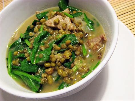 I was checking my old post and decided to edit my recipe a bit. Mongo Guisado (Mung Bean Soup) - Recipegreat.com