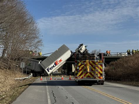 FedEx truck crash: Names released in shocking crash over NYS Thruway