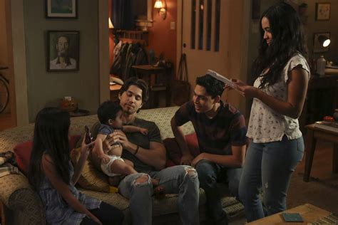 Tv Review Party Of Five Freeform