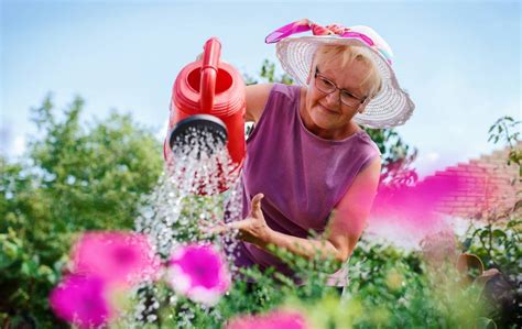 Health Benefits Of Gardening For Seniors