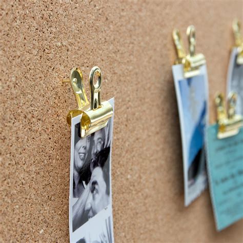 Push Pin Clips Display Photos Without Leaving Pinholes