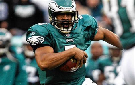 Football On Tv Donovan Mcnabb Returns To Philadelphia Clemson Faces