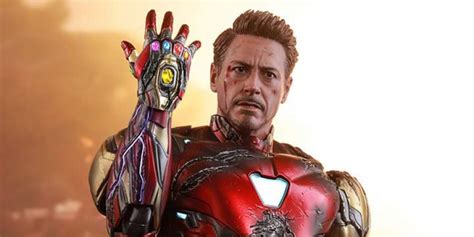With iron man director jon favreau. Robert Downey Jr to be back as Iron Man in 'Black Widow ...