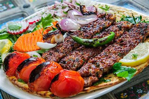 Antalya Meiningen Döner Pizzas und Kebap Spezialitäten in Meiningen