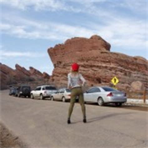Zishy Hilary Craig Public Flashing At Red Rocks Nude In Public