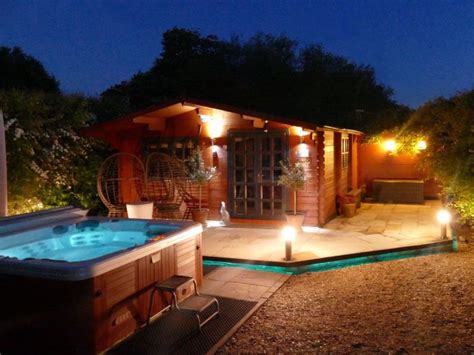 5 Best Lodges With Hot Tubs Essex Best Lodges With Hot Tubs