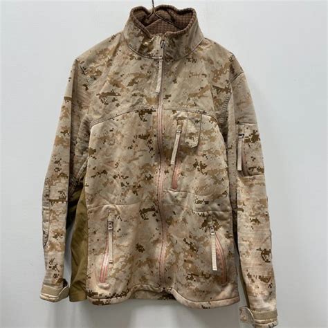 Jackets And Coats Genuine Usmc Apecs Cdj 18s Cold Weather Desert Marpat