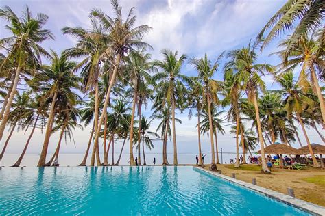 Unisan Quezon Infinity Pool Hidden Beach Calilayan Cove 2d1n