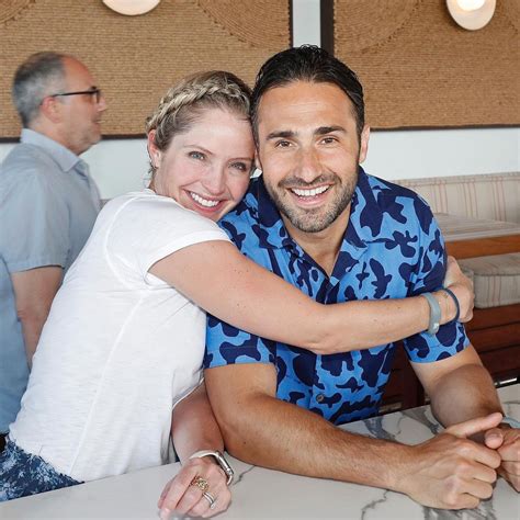 The View Fans Think Co Host Sara Haines Husband Max Shifrin Is Hot In A Rare Photo Together