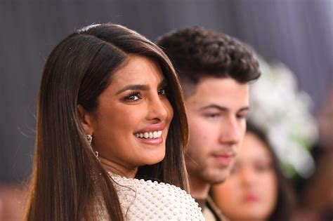 priyanka chopra and nick jonas beautiful images at grammy 2020 ~ live cinema news