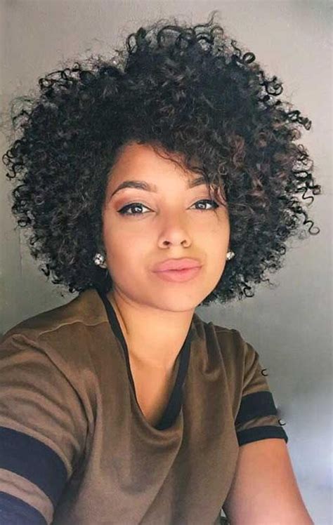 If you have very straight hair that struggles to hold a curl, adding a texturing spray, sea salt spray, light hold gel, or a small amount of mousse may help your hair hold a curl for longer. 2020 Latest Naturally Curly Short Haircuts