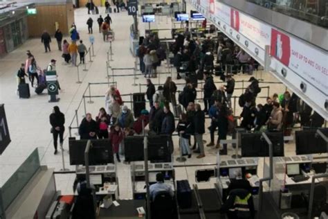 Dublin Airport Worker Claims Staff Spat On And Abused As Airport Plagued