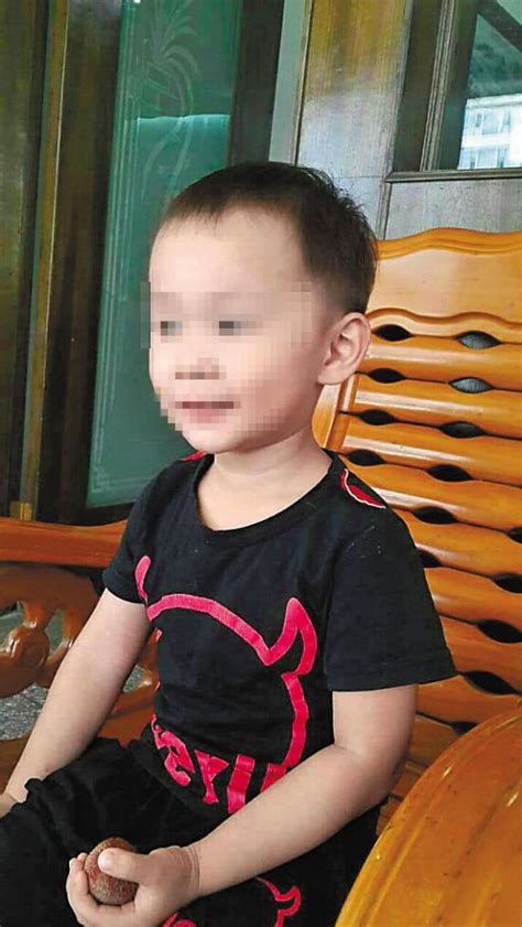 3岁男童下体被划伤 幼儿园：保证不是老师干的 搜狐新闻