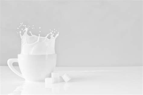 W = presipitasi dan y = evaporasi b. Mengulas Perbedaan Susu Pasteurisasi, Susu Evaporasi dan Susu Kental Manis - MELANTROPHIC