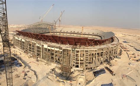 Construction Al Bayt Stadium