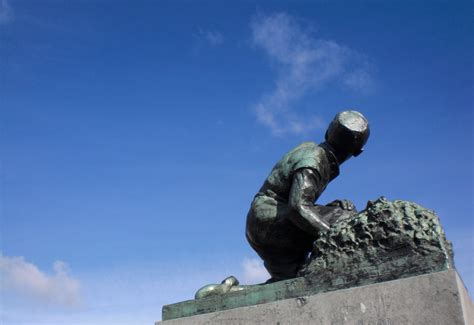 Dutch Statues Inspired By Novels Dutchnews Nl