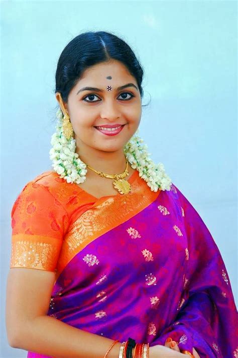Ambilidevi Cute Malayalam Actress New Photos In Saree