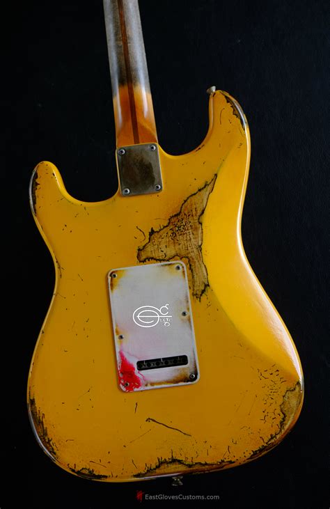 Fender Stratocaster Yellow Heavy Aged Relic Sold East Gloves