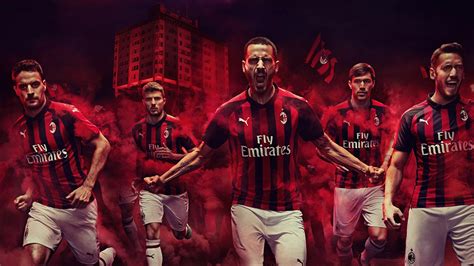 Browse kitbag for official ac milan kits, shirts, and ac milan football kits! AC Milan PUMA Home Kit 2018/19 - Marca de Gol