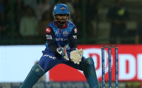 What an impressive innings and magnificent ton by rishabh pant. Brain Lara Names Rishabh Pant As Dhoni's Replacement