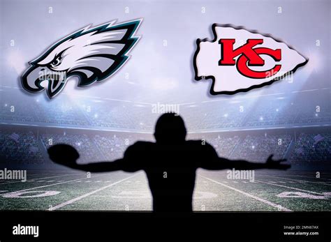 Last play game hi-res stock photography and images - Alamy
