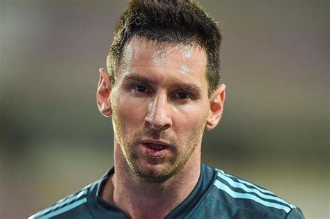 Lionel Messi I’m Tired Of Being A Scapegoat For Barcelona S Problems Latest Football News