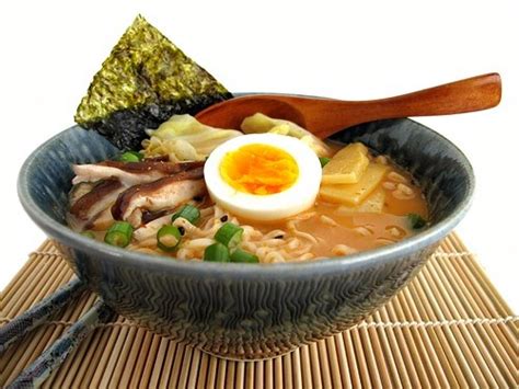 Ultimate vegan ramen recipe with miso broth. Gastronomer's Guide: Spicy Miso Ramen Noodle Soup